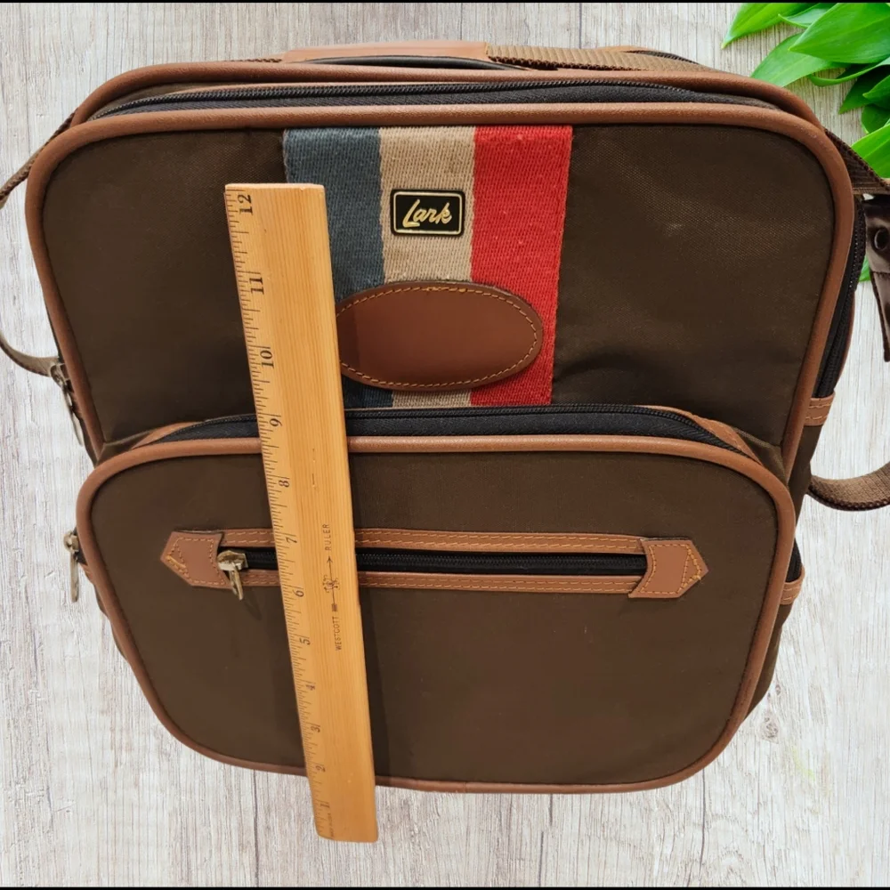 NEW Vintage Lark Expandable Canvas‎ Leather Overnight Weekender Carry-On Luggage
